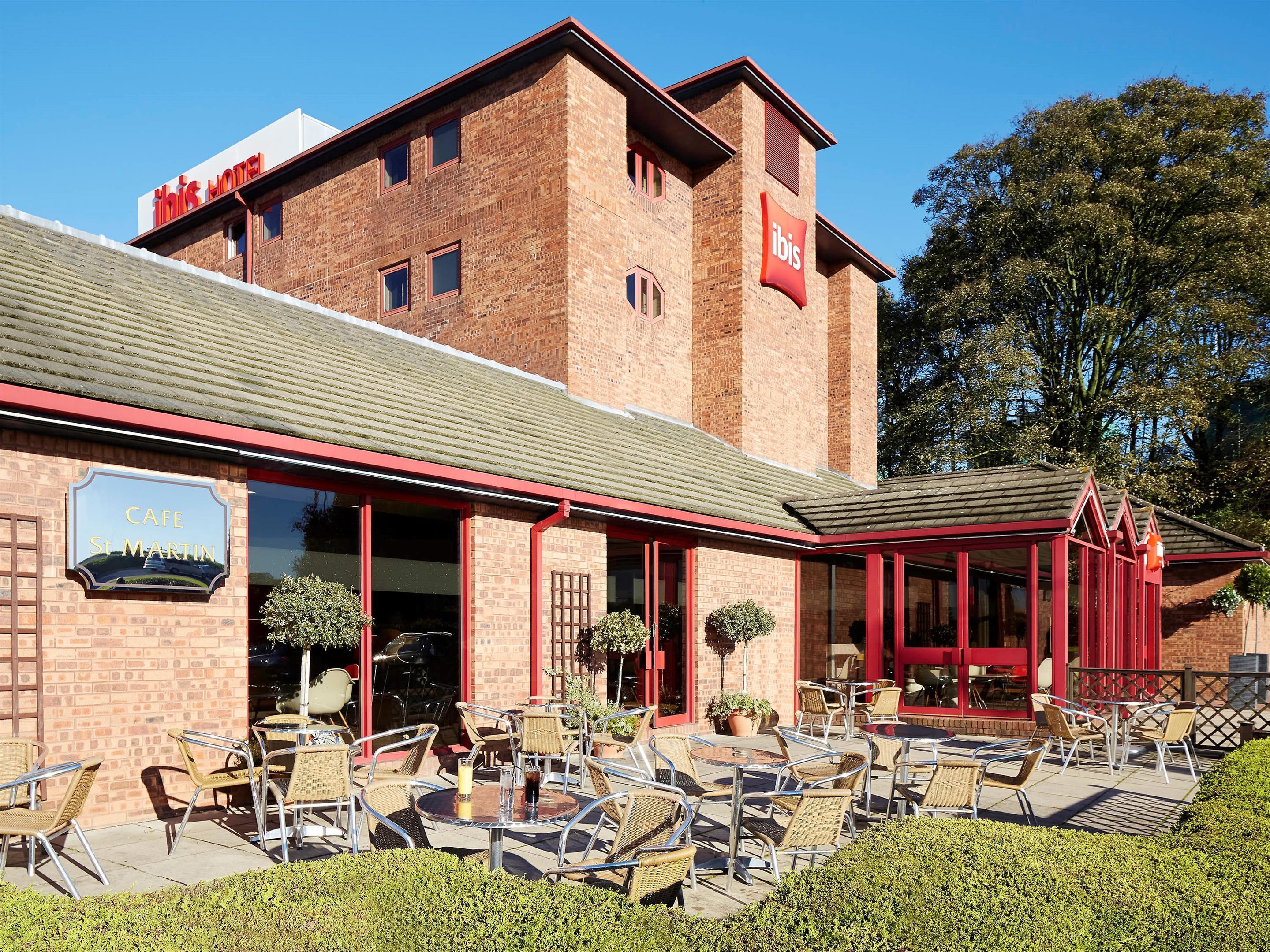 Ibis London Luton Airport Hotel Exterior photo