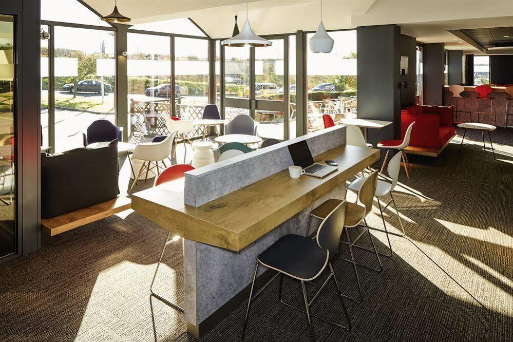 Ibis London Luton Airport Hotel Exterior photo